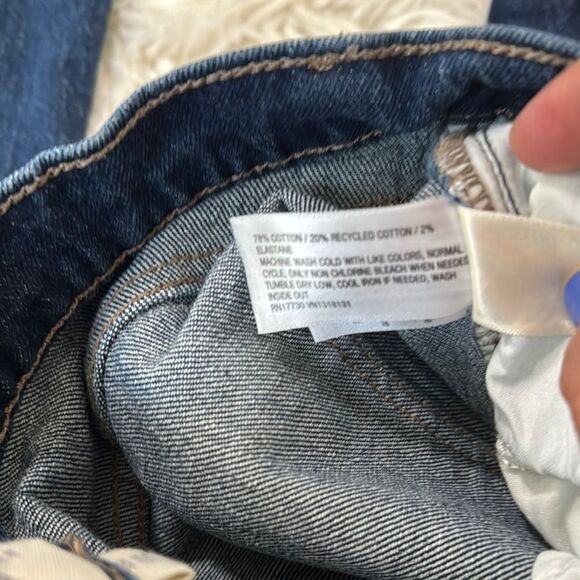 Universal Thread Wide Leg Blue Ribbon Women's Jeans - Picture 6 of 11